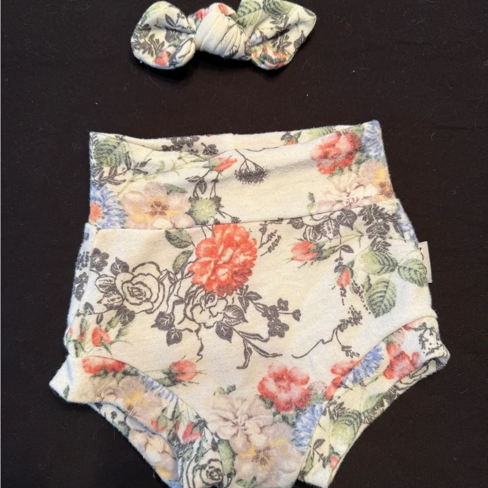 Dudis Design Floral Print Kids Headband and Bummies Set
